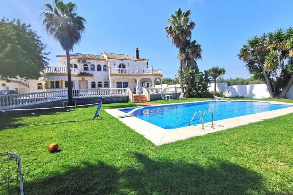 مالقة Villa Grande Piscine 5 Min De La Mer المظهر الخارجي الصورة